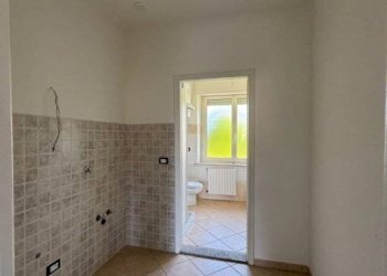 Cucina - One-room apartment via Vecchia di Buriasco, 19, Pinerolo - photo 7