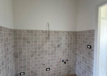 Cucina - One-room apartment via Vecchia di Buriasco, 19, Pinerolo - photo 8