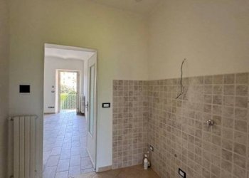 Cucina - One-room apartment via Vecchia di Buriasco, 19, Pinerolo - photo 9