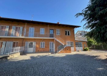 Facciata - One-room apartment via Vecchia di Buriasco, 19, Pinerolo - photo 22