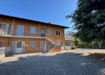 Facciata - One-room apartment via Vecchia di Buriasco, 19, Pinerolo - photo 23