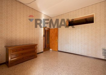 Stanza vuota - Casa semi indipendente Via Guglielmo Marconi
 
23, Maiolati Spontini - foto 9