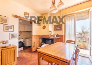 Sala da pranzo - Appartamento Via Giacomo Matteotti
 
128, Cupramontana - foto 5