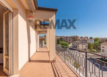 Balcone - Appartamento Via Giacomo Matteotti
 
128, Cupramontana - foto 10