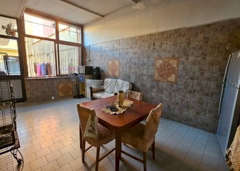 Sala da pranzo - Three-room apartment Afragola - photo 2