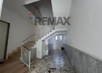 Scale - Three-room apartment Afragola - photo 4