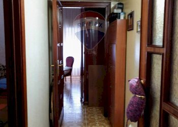Hall / corridoio - Three-room apartment Afragola - photo 5