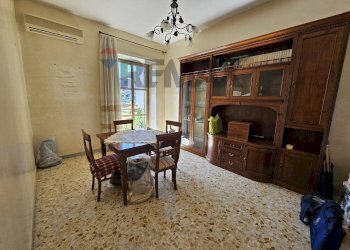 Sala da pranzo - Three-room apartment Afragola - photo 7
