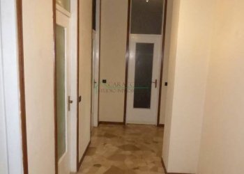 Disimpegno - Three-room apartment via Giovanni Pascoli, Bollate - photo 14