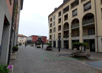 Zona - Appartamento piazza Generale Carlo Alberto Dalla Chiesa, Bollate - foto 9