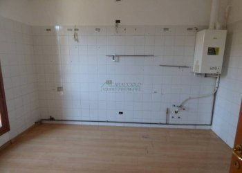 Cucina - Three-room apartment via Camillo Benso di Cavour, 29, Bollate - photo 14