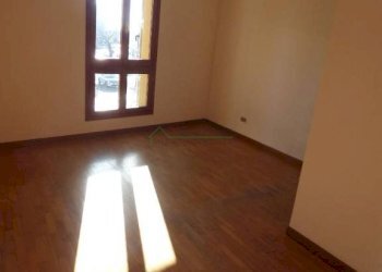 Camera da letto - Three-room apartment via Camillo Benso di Cavour, 29, Bollate - photo 19