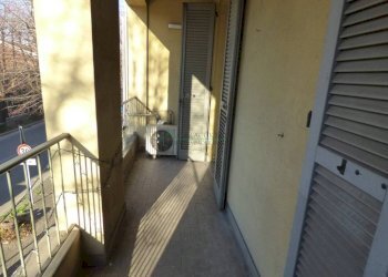 Balcone - Three-room apartment via Camillo Benso di Cavour, 29, Bollate - photo 27