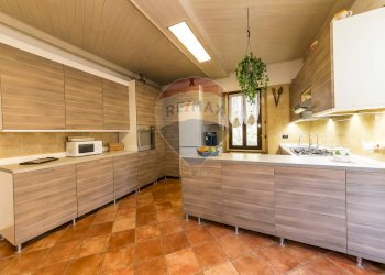 Cucina - Attico via santo sudario
 
14, Besana in Brianza - foto 10