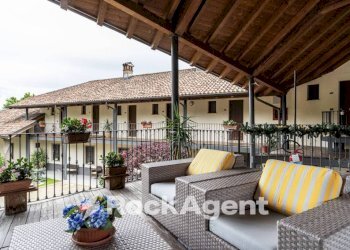 Terrazzo - Hotel via Frazione Mezzano, 117, Sannazzaro de' Burgondi - foto 2