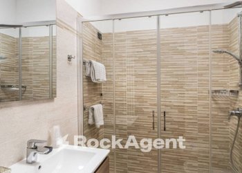 Bagno - Hotel via Frazione Mezzano, 117, Sannazzaro de' Burgondi - foto 15