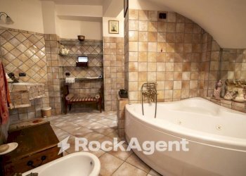 Bagno - Stabile - Palazzo via Vincenzo D'Amato, 70, Catanzaro - foto 21