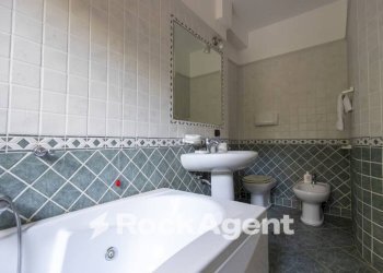 Bagno - Stabile - Palazzo via Vincenzo D'Amato, 70, Catanzaro - foto 22