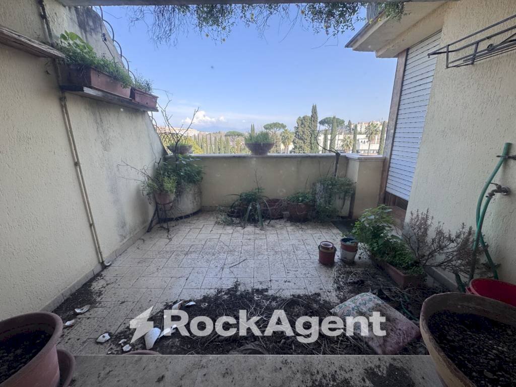 Cortile interno - Attico via Carlo Giuseppe Bertero, 37, Roma - foto 3