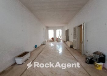 Stanza non arredata - Appartamento via Regina Elena, 25, Trepuzzi - foto 16
