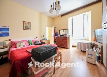 Camera da letto - Four-room apartment via del Lagaccio, 12, Genova (neighborhood Granarolo) - photo 10