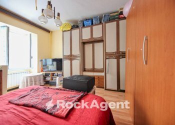 Camera da letto - Four-room apartment via del Lagaccio, 12, Genova (neighborhood Granarolo) - photo 11
