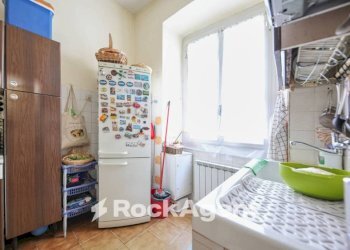 Lavanderia - Four-room apartment via del Lagaccio, 12, Genova (neighborhood Granarolo) - photo 34