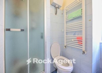 Bagno - Four-room apartment via del Lagaccio, 12, Genova (neighborhood Granarolo) - photo 37