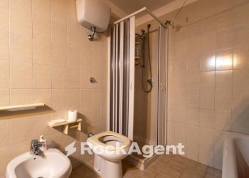 Bagno - Appartamento via Giacomo Matteotti, 20, Caraffa di Catanzaro - foto 33