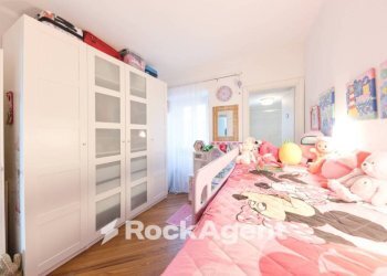 Camera da letto - Trilocale via Campenave, 76, Genova (zona Voltri) - foto 8