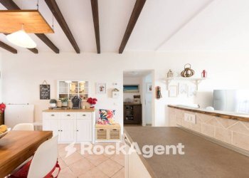 Cucina - Trilocale via Campenave, 76, Genova (zona Voltri) - foto 12
