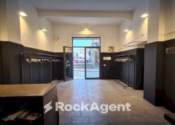 Interno palazzo - Shop via Nazionale Guardia, 367, Acireale - photo 4