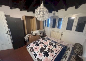 camera da letto - Trilocale via San Ruffillo, San Lazzaro di Savena - foto 11