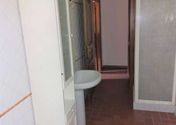 bagno - One-room apartment via Del Martignone, Valsamoggia - photo 17
