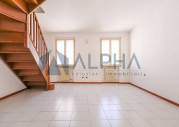 Camera da letto - Two-room apartment via Giuseppe Garibaldi, Mercato Saraceno - photo 2