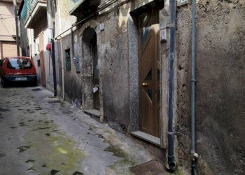 Edificio all\'aperto - Casa indipendente VIA DEI LONGHITANO
16/18, Randazzo - foto 4