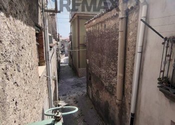 Edificio all\'aperto - Casa indipendente VIA DEI LONGHITANO
16/18, Randazzo - foto 23