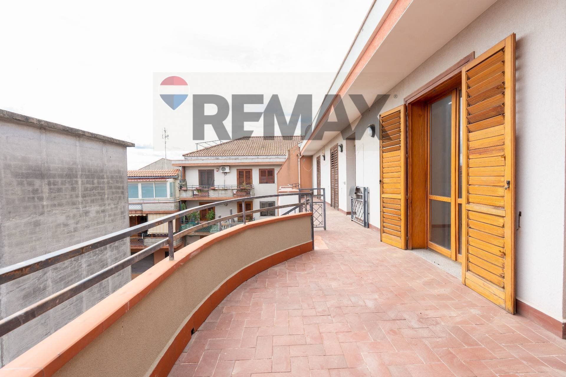 Terrazza - Appartamento via firenze
 
168, Aci Castello - foto 1
