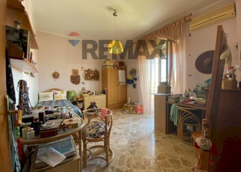 Sala da pranzo - Appartamento Via Mascalucia
 
5, Siracusa - foto 28