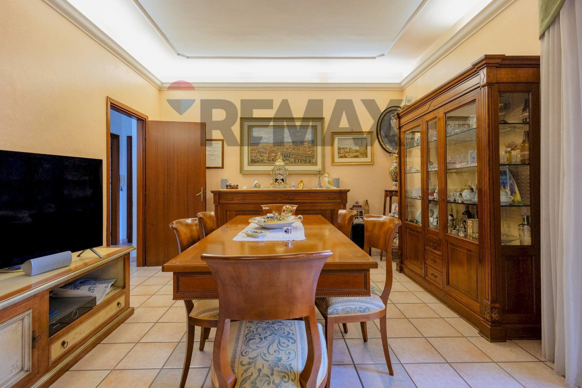 Sala da pranzo - Quadrilocale Via IV Novembre
 
134, Aci Catena - foto 1