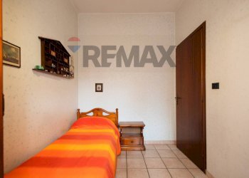 Camera / camera da letto - Four-room apartment Via IV Novembre
 
134, Aci Catena - photo 4