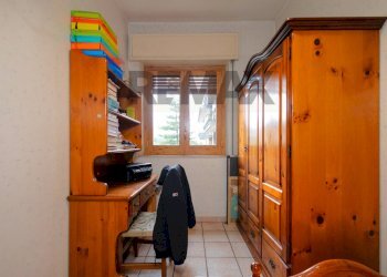 Camera / camera da letto - Four-room apartment Via IV Novembre
 
134, Aci Catena - photo 5