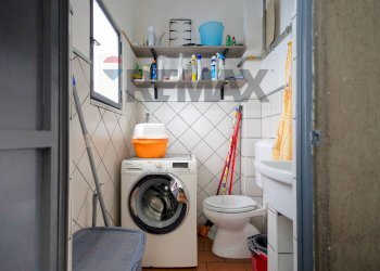 Lavanderia - Four-room apartment Via IV Novembre
 
134, Aci Catena - photo 15