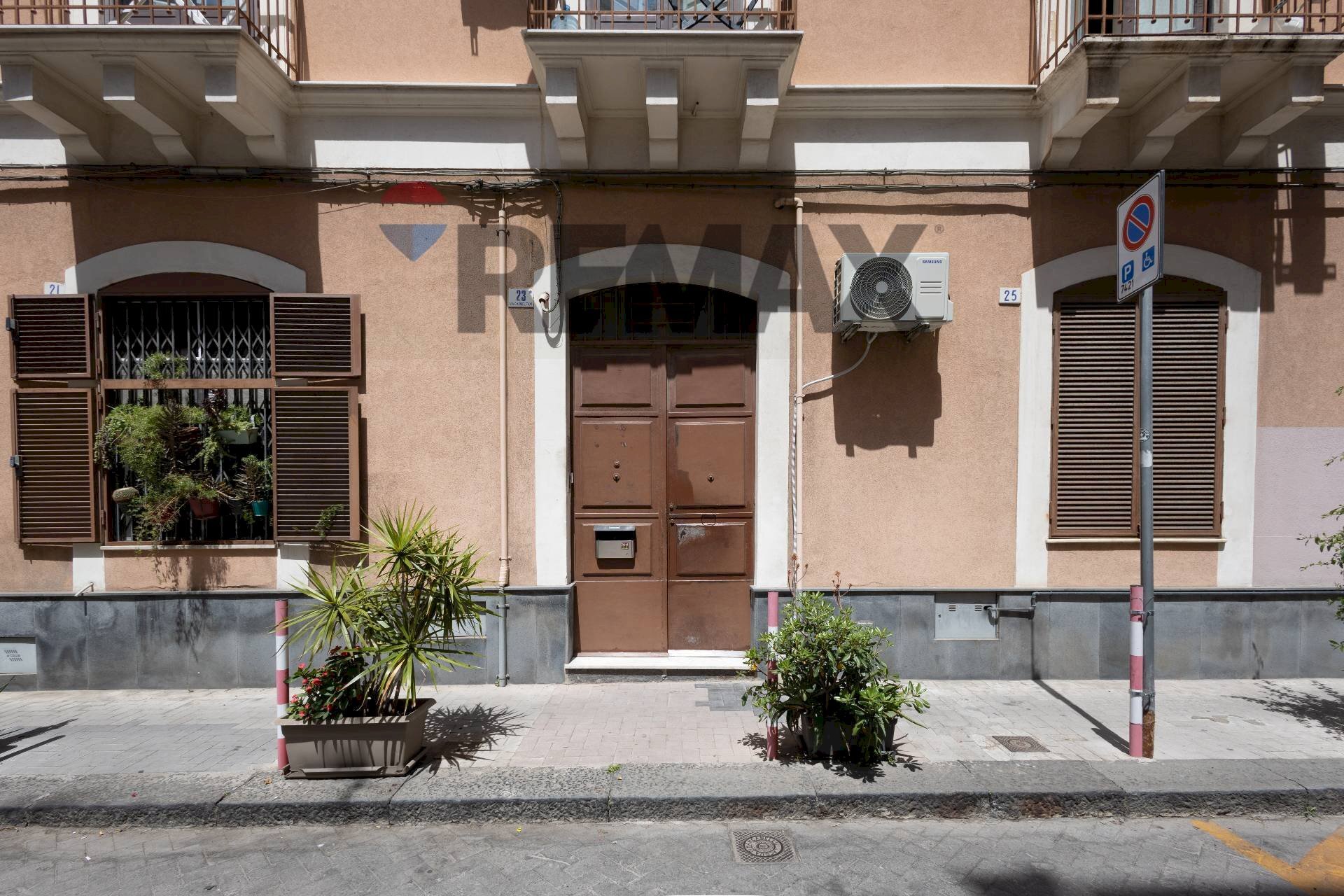 Edificio all\'aperto - Quadrilocale Via Carmelitani
 
23, Catania - foto 1