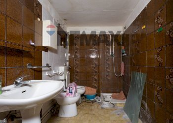 Bagno - Quadrilocale Via Carmelitani
 
23, Catania - foto 11