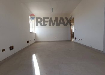 Stanza vuota - Villa a Schiera Via Maria Teresa D'Austria
23, Santa Teresa di Riva - foto 8