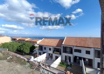 Casa all\'aperto - Villa a Schiera Via Maria Teresa D'Austria
23, Santa Teresa di Riva - foto 9