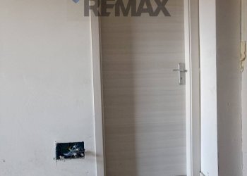 Hall / corridoio - Villa a Schiera Via Maria Teresa D'Austria
23, Santa Teresa di Riva - foto 10