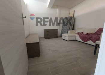 Soggiorno - Villa a Schiera Via Maria Teresa D'Austria
23, Santa Teresa di Riva - foto 11