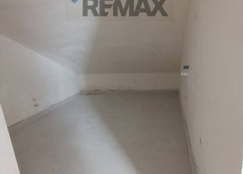 Stanza vuota - Villa a Schiera Via Maria Teresa D'Austria
23, Santa Teresa di Riva - foto 24
